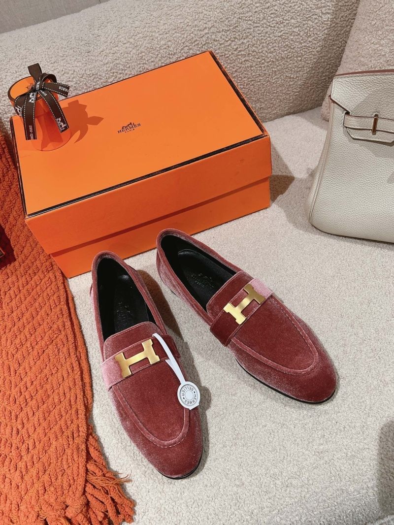 H**mes leather shoes